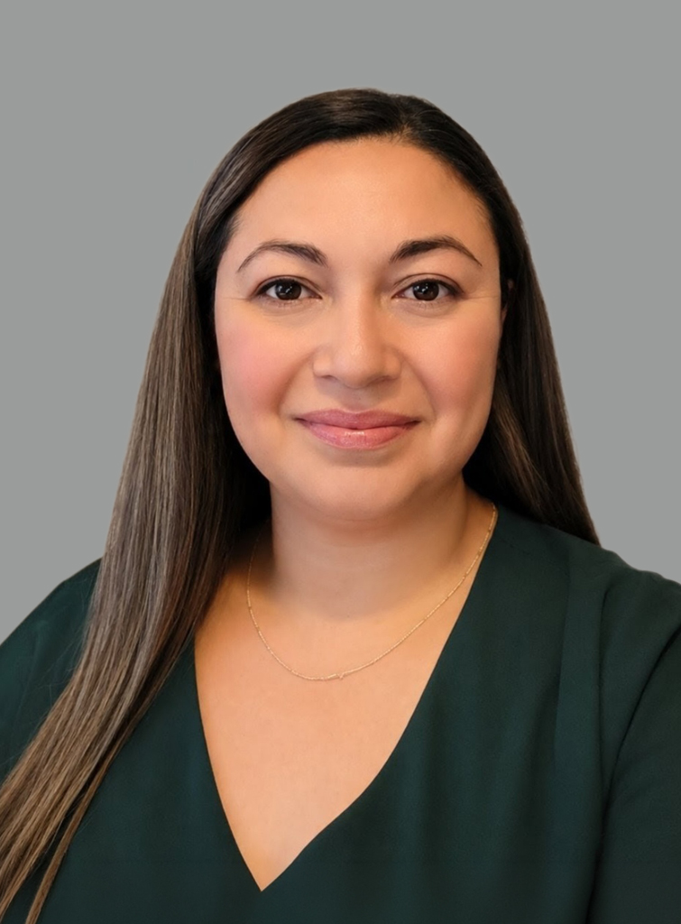 Photo of Maria G. Palomares, RN. Clinica Sierra Vista